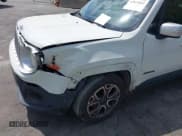 ✅ 2016 Jeep Renegade Limited • VIN: ZACCJADT7GPC85093 • Lot: 42075841. Wystawiony na IAAI z przebiegiem 108 882 mil. Bezpłatny archiwum sprzedaży aukcyjnych z USA i szczegółowy raport historii pojazdu na DreamBid. Zdjęcie 17.