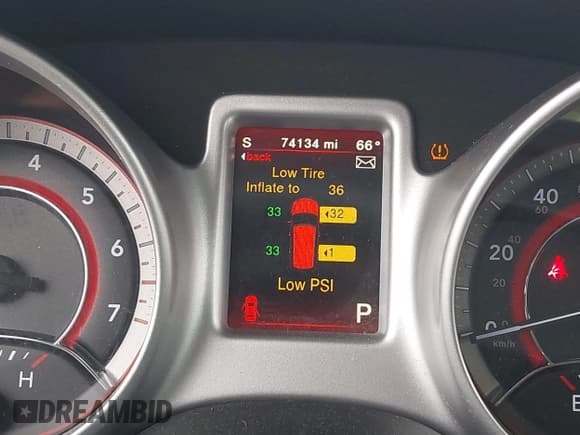 ✅ 2018 Dodge Journey SE • VIN: 3C4PDCAB8JT242320 • Lot: 43436354. Wystawiony na IAAI z przebiegiem 74 134 mil. Bezpłatny archiwum sprzedaży aukcyjnych z USA i szczegółowy raport historii pojazdu na DreamBid. Zdjęcie 15.