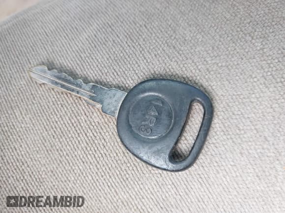 ✅ 2001 Chevrolet Silverado 1500 LS • VIN: 2GCEC19W311393346 • Lot: 43542557. Listed on IAAI with 178,061 mi. Free auction sales archive from the USA and detailed vehicle history report at DreamBid. Image 11.