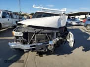 ✅ 2005 GMC Sierra 1500 • VIN: 1GDHC23215F894447 • Лот: 85680264. Опубликован ранее на Copart с пробегом 270 936 миль. Бесплатный доступ к архиву аукционных продаж из США и подробный отчёт об истории автомобиля на DreamBid. Изображение 5.