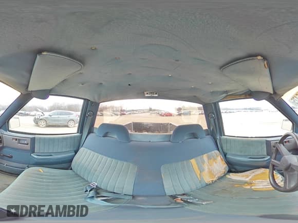 ✅ 1992 Chevrolet S-10 • VIN: 1GCCS14Z3N8129901 • Лот: 44785475. Опубликован ранее на Copart с пробегом 138 166 миль. Бесплатный доступ к архиву аукционных продаж из США и подробный отчёт об истории автомобиля на DreamBid. Изображение 13.