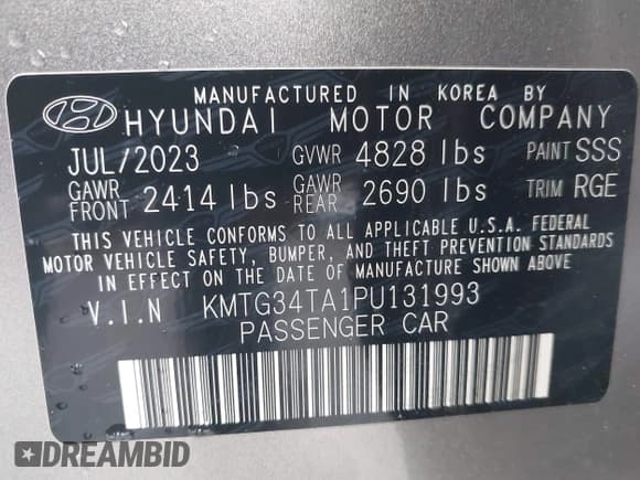 ✅ 2023 Genesis G70 2.0T • VIN: KMTG34TA1PU131993 • Lot: 43492184. Wystawiony na IAAI z przebiegiem 13 063 mil. Bezpłatny archiwum sprzedaży aukcyjnych z USA i szczegółowy raport historii pojazdu na DreamBid. Zdjęcie 9.