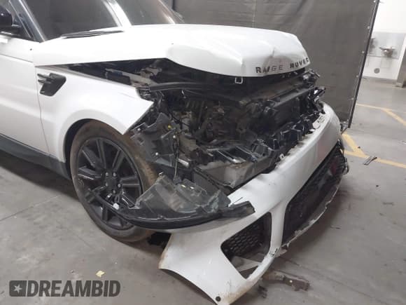 ✅ 2022 Land Rover Range Rover Sport HSE Silver Edition • VIN: SALWR2SU7NA234383 • Lot: 42195404. Listed on IAAI with 37,053 mi. Free auction sales archive from the USA and detailed vehicle history report at DreamBid. Image 6.