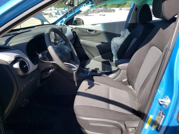 2019 Hyundai Kona SE с VIN KM8K1CAA3KU256963, выставлен на аукционе Copart как лот 44584573 с пробегом 55 115 миль миль и . История ставок и продаж доступна на DreamBid. Изображение 7.