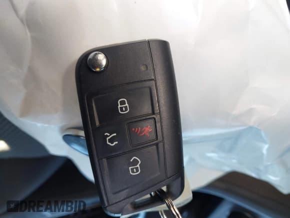 ✅ 2021 Volkswagen Jetta S • VIN: 3VWC57BU6MM015156 • Lot: 43407215. Listed on IAAI with 130,320 mi. Free auction sales archive from the USA and detailed vehicle history report at DreamBid. Image 11.