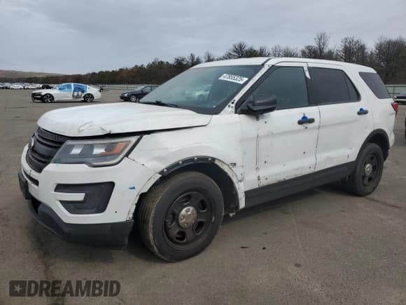 ✅ 2018 Ford Police Interceptor Utility • VIN: 1FM5K8AR6JGA37103 • Лот: 47855325. Опубликован ранее на Copart с пробегом 101 170 миль. Бесплатный доступ к архиву аукционных продаж из США и подробный отчёт об истории автомобиля на DreamBid. Изображение 1.