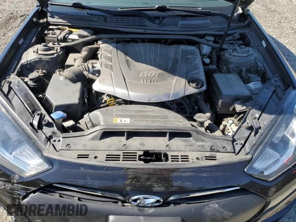 ✅ 2013 Hyundai Genesis Coupe Track • VIN: KMHHU6KJ2DU097602 • Lot: 81663555. Wystawiony na Copart z przebiegiem 64 827 mil. Bezpłatny archiwum sprzedaży aukcyjnych z USA i szczegółowy raport historii pojazdu na DreamBid. Zdjęcie 11.