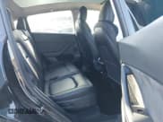 ✅ 2023 Tesla Model Y Long Range • VIN: 7SAYGAEEXPF673871 • Lot: 41980174. Wystawiony na IAAI z przebiegiem 45 870 mil. Bezpłatny archiwum sprzedaży aukcyjnych z USA i szczegółowy raport historii pojazdu na DreamBid. Zdjęcie 8.