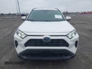 ✅ 2022 Toyota RAV4 Hybrid XLE • VIN: 4T3RWRFV1NU078223 • Lot: 43815667. Wystawiony na IAAI z przebiegiem 75 648 mil. Bezpłatny archiwum sprzedaży aukcyjnych z USA i szczegółowy raport historii pojazdu na DreamBid. Zdjęcie 13.
