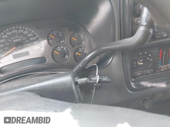 ✅ 2003 Chevrolet Silverado 2500HD LS • VIN: 1GCHC29113E249478 • Lot: 42145187. Listed on IAAI with 580,776 mi. Free auction sales archive from the USA and detailed vehicle history report at DreamBid. Image 11.