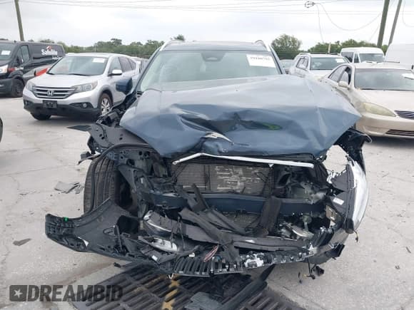 ✅ 2023 Volvo XC90 Plus • VIN: YV4L12PNXP1982418 • Lot: 39180795. Listed on IAAI with 8,924 mi. Free auction sales archive from the USA and detailed vehicle history report at DreamBid. Image 12.