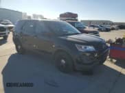 ✅ 2016 Ford Police Interceptor Utility • VIN: 1FM5K8AT3GGC36758 • Lot: 88991505. Wystawiony na Copart z przebiegiem 89 192 mil. Bezpłatny archiwum sprzedaży aukcyjnych z USA i szczegółowy raport historii pojazdu na DreamBid. Zdjęcie 4.
