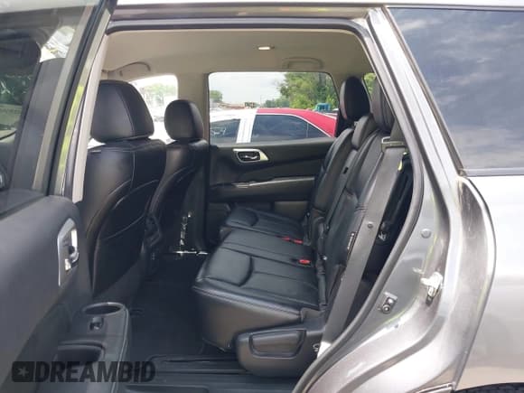 ✅ 2018 Nissan Pathfinder SL • VIN: 5N1DR2MM3JC624709 • Лот: 42416464. Опубликован ранее на IAAI с пробегом 97 680 миль. Бесплатный доступ к архиву аукционных продаж из США и подробный отчёт об истории автомобиля на DreamBid. Изображение 8.