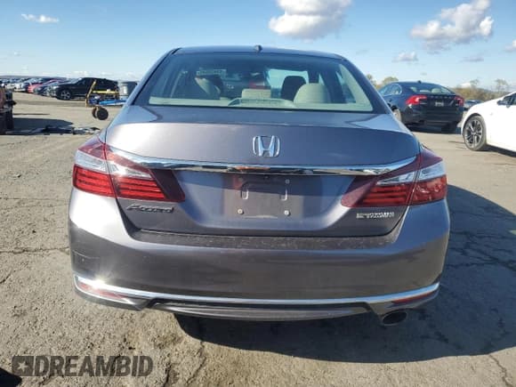 ✅ 2016 Honda Accord EX-L • VIN: 1HGCR2F81GA006861 • Lot: 89436645. Listed on Copart with 74,251 mi. Free auction sales archive from the USA and detailed vehicle history report at DreamBid. Image 6.