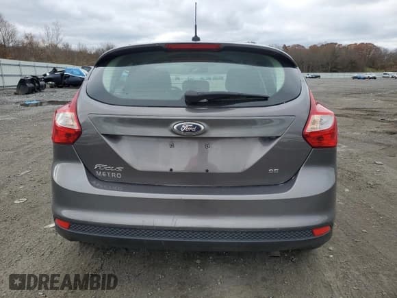 ✅ 2012 Ford Focus SE • VIN: 1FAHP3K25CL259722 • Lot: 92154865. Wystawiony na Copart z przebiegiem 26 506 mil. Bezpłatny archiwum sprzedaży aukcyjnych z USA i szczegółowy raport historii pojazdu na DreamBid. Zdjęcie 6.