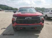 ✅ 2022 Chevrolet Silverado 1500 LT Trail Boss • VIN: 3GCUDFED9NG524318 • Lot: 68218825. Wystawiony na Copart z przebiegiem 43 149 mil. Bezpłatny archiwum sprzedaży aukcyjnych z USA i szczegółowy raport historii pojazdu na DreamBid. Zdjęcie 5.