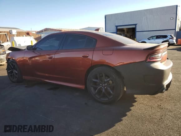 ✅ 2020 Dodge Charger R/T • VIN: 2C3CDXCTXLH255372 • Lot: 90879045. Wystawiony na Copart z przebiegiem 110 772 mil. Bezpłatny archiwum sprzedaży aukcyjnych z USA i szczegółowy raport historii pojazdu na DreamBid. Zdjęcie 2.