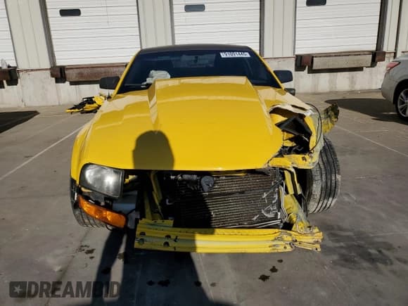 ✅ 2006 Ford Mustang GT Deluxe • VIN: 1ZVHT82H765184387 • Lot: 91091445. Listed on Copart with 193,576 mi. Free auction sales archive from the USA and detailed vehicle history report at DreamBid. Image 5.