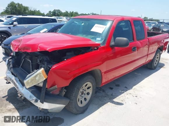 ✅ 2007 Chevrolet Silverado 1500 Work Truck • VIN: 1GCEC19XX7Z165224 • Лот: 42519935. Опубликован ранее на IAAI с пробегом 233 575 миль. Бесплатный доступ к архиву аукционных продаж из США и подробный отчёт об истории автомобиля на DreamBid. Изображение 2.