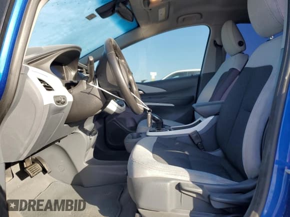 ✅ 2017 Chevrolet Bolt EV LT • VIN: 1G1FW6S04H4140428 • Lot: 82372664. Wystawiony na Copart z przebiegiem 97 243 mil. Bezpłatny archiwum sprzedaży aukcyjnych z USA i szczegółowy raport historii pojazdu na DreamBid. Zdjęcie 7.