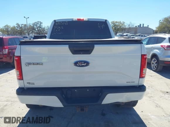 ✅ 2016 Ford F-150 XLT • VIN: 1FTEW1EF7GFB83167 • Lot: 41676945. Wystawiony na IAAI z przebiegiem 173 859 mil. Bezpłatny archiwum sprzedaży aukcyjnych z USA i szczegółowy raport historii pojazdu na DreamBid. Zdjęcie 16.