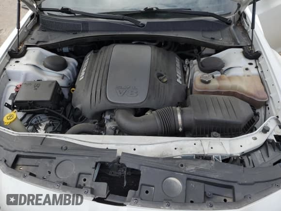 ✅ 2020 Chrysler 300 S • VIN: 2C3CCABT7LH220497 • Лот: 67216485. Опубликован ранее на Copart с пробегом 41 630 миль. Бесплатный доступ к архиву аукционных продаж из США и подробный отчёт об истории автомобиля на DreamBid. Изображение 11.