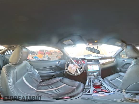 ✅ 2010 Ford Mustang GT • VIN: 1ZVBP8CHXA5136254 • Lot: 92683775. Wystawiony na Copart z przebiegiem 128 742 mil. Bezpłatny archiwum sprzedaży aukcyjnych z USA i szczegółowy raport historii pojazdu na DreamBid. Zdjęcie 15.