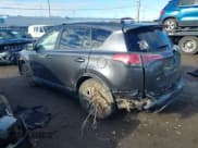 ✅ 2018 Toyota RAV4 LE • VIN: JTMBFREV8JJ729942 • Lot: 43557394. Listed on IAAI with 108,053 mi. Free auction sales archive from the USA and detailed vehicle history report at DreamBid. Image 3.