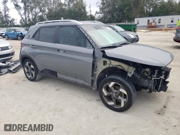 ✅ 2021 Hyundai Venue SEL • VIN: KMHRC8A33MU126868 • Lot: 44146425. Listed on Copart with 76,569 mi. Free auction sales archive from the USA and detailed vehicle history report at DreamBid. Image 4.