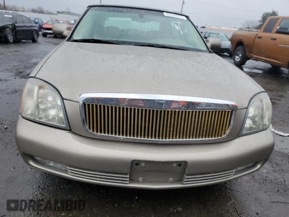 ✅ 2004 Cadillac DeVille DTS • VIN: 1G6KF57944U117834 • Lot: 89320975. Listed on Copart with 149,820 mi. Free auction sales archive from the USA and detailed vehicle history report at DreamBid. Image 5.
