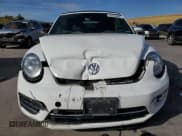 ✅ 2017 Volkswagen Beetle S • VIN: 3VW517AT2HM825130 • Лот: 66038465. Опубликован ранее на Copart с пробегом 130 427 миль. Бесплатный доступ к архиву аукционных продаж из США и подробный отчёт об истории автомобиля на DreamBid. Изображение 5.