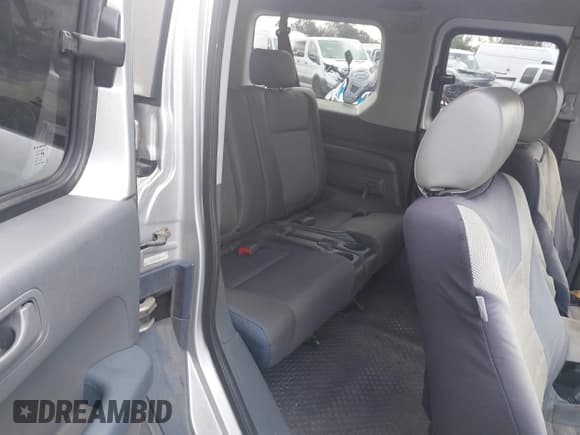 ✅ 2005 Honda Element EX • VIN: 5J6YH18685L004307 • Lot: 43760183. Wystawiony na IAAI z przebiegiem 352 350 mil. Bezpłatny archiwum sprzedaży aukcyjnych z USA i szczegółowy raport historii pojazdu na DreamBid. Zdjęcie 8.