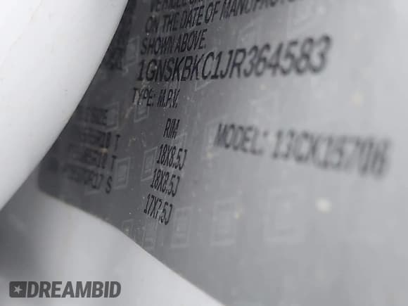 ✅ 2018 Chevrolet Tahoe LT • VIN: 1GNSKBKC1JR364583 • Lot: 43377341. Wystawiony na IAAI z przebiegiem 196 908 mil. Bezpłatny archiwum sprzedaży aukcyjnych z USA i szczegółowy raport historii pojazdu na DreamBid. Zdjęcie 9.