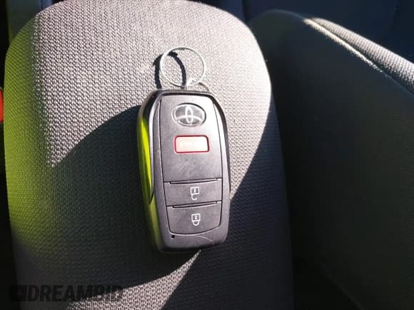 ✅ 2023 Toyota Corolla Cross LE • VIN: 7MUBAABG8PV045934 • Lot: 41593101. Listed on IAAI with 11,378 mi. Free auction sales archive from the USA and detailed vehicle history report at DreamBid. Image 11.