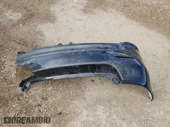 ✅ 2010 Toyota Matrix S • VIN: 2T1LE4EE3AC018087 • Лот: 54311055. Опубликован ранее на Copart с пробегом 116 170 миль. Бесплатный доступ к архиву аукционных продаж из США и подробный отчёт об истории автомобиля на DreamBid. Изображение 12.