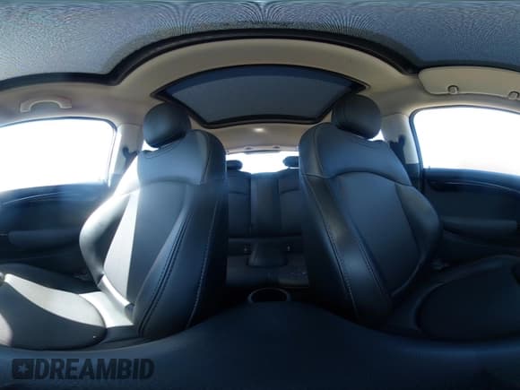 ✅ 2014 MINI Hardtop S • VIN: WMWXM7C5XET731640 • Лот: 42698349. Опубликован ранее на IAAI с пробегом 87 873 миль. Бесплатный доступ к архиву аукционных продаж из США и подробный отчёт об истории автомобиля на DreamBid. Изображение 18.