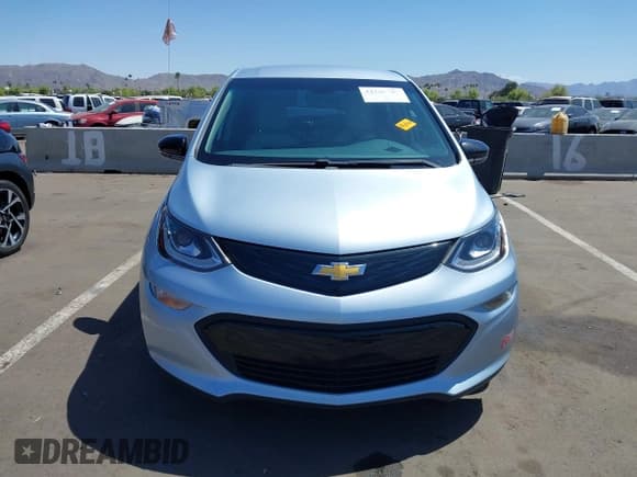 ✅ 2017 Chevrolet Bolt EV LT • VIN: 1G1FW6S08H4185243 • Lot: 42184763. Wystawiony na IAAI z przebiegiem 78 347 mil. Bezpłatny archiwum sprzedaży aukcyjnych z USA i szczegółowy raport historii pojazdu na DreamBid. Zdjęcie 13.