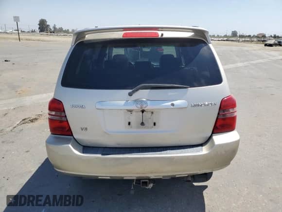 2001 Toyota Highlander с VIN JTEGF21A010005633, выставлен на аукционе Copart как лот 70023065 с пробегом 331 324 миль миль и Списание • Salvage title. История ставок и продаж доступна на DreamBid. Изображение 6.