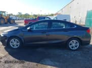 ✅ 2017 Chevrolet Cruze LT • VIN: 1G1BE5SM7H7139223 • Lot: 43503406. Listed on IAAI with 88,487 mi. Free auction sales archive from the USA and detailed vehicle history report at DreamBid. Image 14.