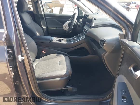 ✅ 2021 Hyundai Santa Fe SEL • VIN: 5NMS64AJ2MH309948 • Lot: 43392363. Listed on IAAI with 29,182 mi. Free auction sales archive from the USA and detailed vehicle history report at DreamBid. Image 5.