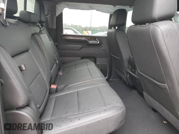 2024 Chevrolet Silverado 3500HD LT with VIN 2GC4YTEY6R1131686, listed as a Copart auction lot 81824665 with 34,595 mi miles and Salvage title. Bid and sale history available at DreamBid. Image 10.