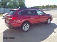 ✅ 2018 Subaru Outback Premium • VIN: 4S4BSAFC1J3383260 • Lot: 42712717. Wystawiony na IAAI z przebiegiem 96 659 mil. Bezpłatny archiwum sprzedaży aukcyjnych z USA i szczegółowy raport historii pojazdu na DreamBid. Zdjęcie 4.