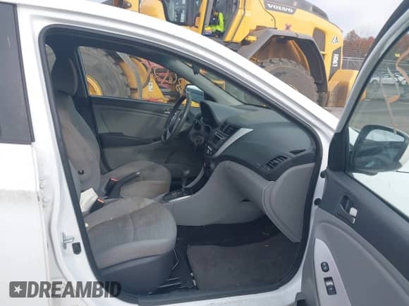 2017 Hyundai Accent SE с VIN KMHCT4AE2HU296595, выставлен на аукционе IAAI как лот 43612174 с пробегом 150 068 миль миль и . История ставок и продаж доступна на DreamBid. Изображение 5.