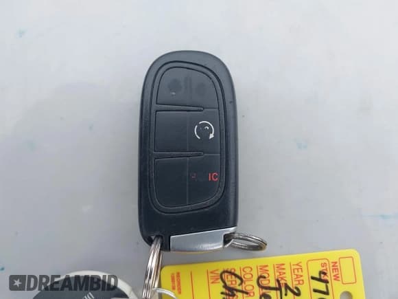 ✅ 2016 Jeep Cherokee Limited • VIN: 1C4PJMDB4GW321030 • Лот: 43506326. Опубликован ранее на IAAI с пробегом 140 319 миль. Бесплатный доступ к архиву аукционных продаж из США и подробный отчёт об истории автомобиля на DreamBid. Изображение 11.