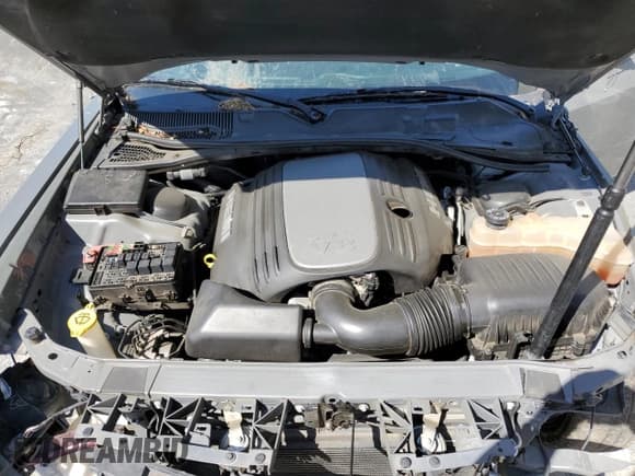 ✅ 2017 Dodge Challenger R/T • VIN: 2C3CDZBT7HH636116 • Lot: 48082814. Wystawiony na Copart z przebiegiem 44 022 mil. Bezpłatny archiwum sprzedaży aukcyjnych z USA i szczegółowy raport historii pojazdu na DreamBid. Zdjęcie 11.