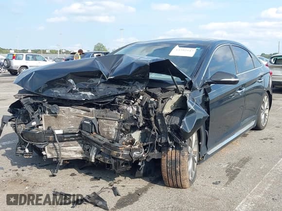 ✅ 2015 Hyundai Sonata Sport • VIN: 5NPE34ABXFH115706 • Лот: 43292547. Опубликован ранее на IAAI с пробегом 145 594 миль. Бесплатный доступ к архиву аукционных продаж из США и подробный отчёт об истории автомобиля на DreamBid. Изображение 2.