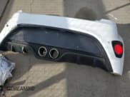 ✅ 2016 Hyundai Veloster Turbo Rally Edition • VIN: KMHTC6AE0GU296511 • Lot: 80347944. Wystawiony na Copart z przebiegiem Nie podano. Bezpłatny archiwum sprzedaży aukcyjnych z USA i szczegółowy raport historii pojazdu na DreamBid. Zdjęcie 12.