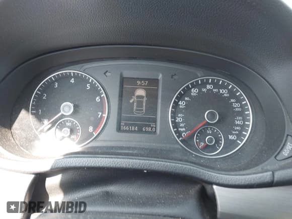 ✅ 2014 Volkswagen Passat SE • VIN: 1VWBS7A35EC100246 • Lot: 43231730. Listed on IAAI with 166,184 mi. Free auction sales archive from the USA and detailed vehicle history report at DreamBid. Image 7.