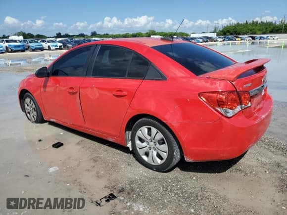 ✅ 2015 Chevrolet Cruze LS • VIN: 1G1PA5SH9F7185749 • Lot: 83869125. Listed on Copart with 139,634 mi. Free auction sales archive from the USA and detailed vehicle history report at DreamBid. Image 2.
