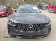 ✅ 2025 Mazda CX-50 S Premium • VIN: 7MMVABDM7SN381976 • Lot: 43720516. Wystawiony na IAAI z przebiegiem 5 mil. Bezpłatny archiwum sprzedaży aukcyjnych z USA i szczegółowy raport historii pojazdu na DreamBid. Zdjęcie 12.
